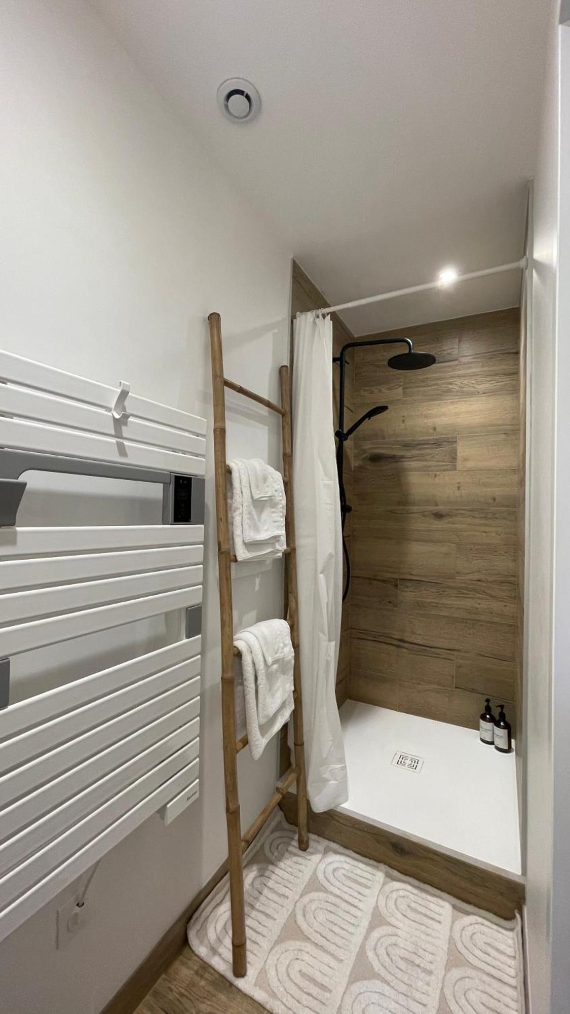Le Chalet De La Plage Sevrier Luaran gambar